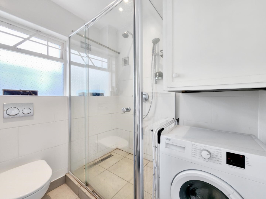 To Let 1 Bedroom Property for Rent in Gardens Western Cape